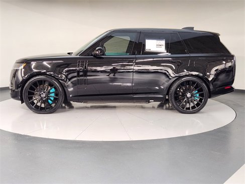 New 2025 Land Rover Range Rover SE image 5