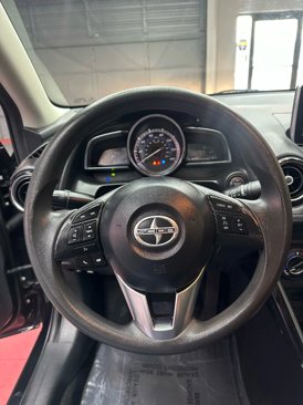 Used 2016 Scion iA image 12
