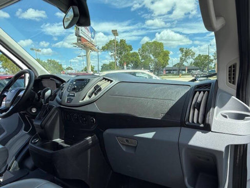 Used 2018 Ford Transit 250 148 Medium Roof image 12