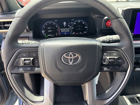 New 2025 Toyota 4Runner TRD Off-Road image 15