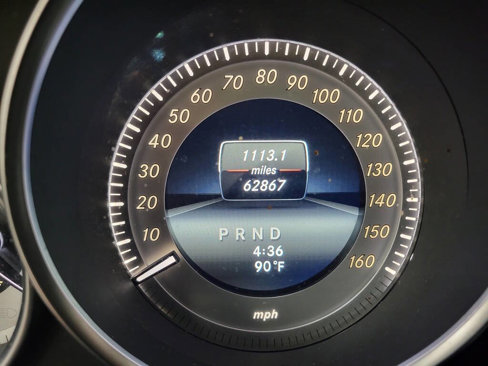 Used 2014 Mercedes-Benz C 250 Sedan image 25