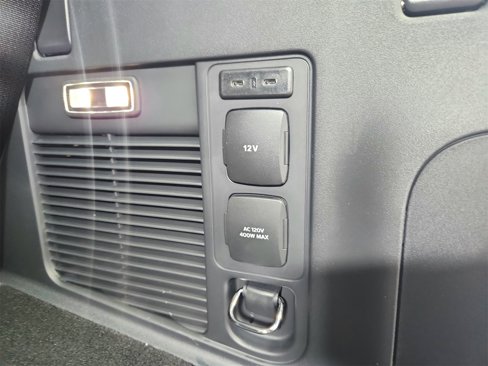 New 2025 Ford Expedition Platinum image 55