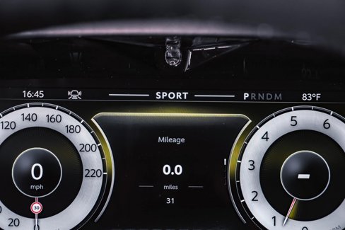 New 2026 Aston Martin V8 Vantage Coupe image 25