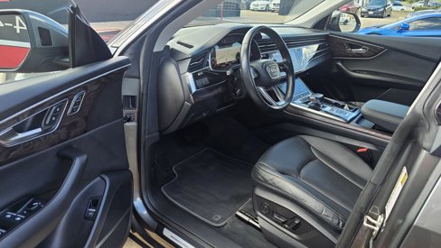 Used 2019 Audi Q8 Premium Plus image 25