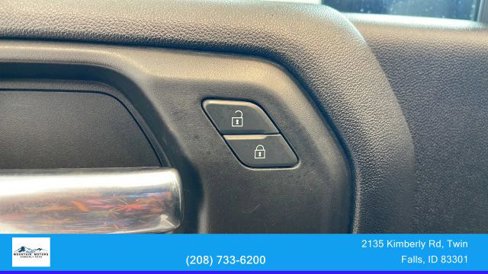 Used 2023 GMC Sierra 2500 Pro w/ Gooseneck/5TH Wheel Package image 16