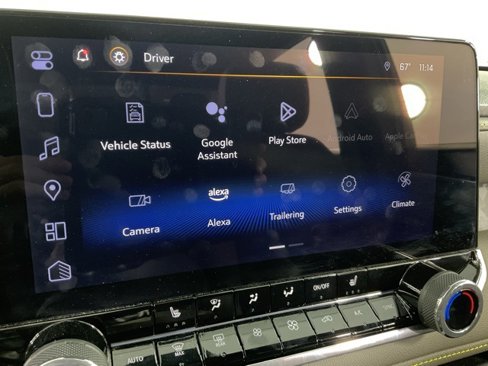 Used 2024 Chevrolet Colorado ZR2 w/ Technology Package image 12