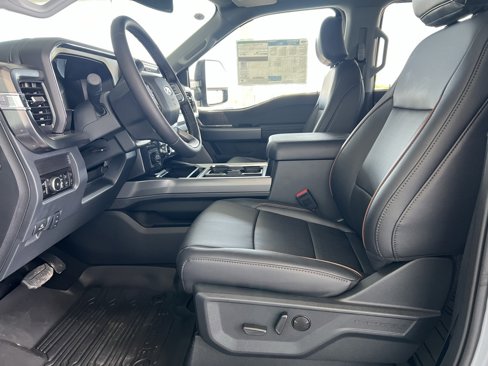 New 2025 Ford F250 Lariat w/ Lariat Ultimate Package image 9