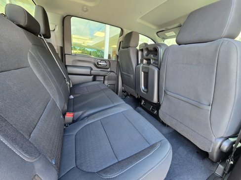 Used 2021 Chevrolet Silverado 2500 LT w/ Fleet Comfort Package image 15