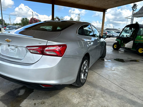 Used 2020 Chevrolet Malibu LT image 12
