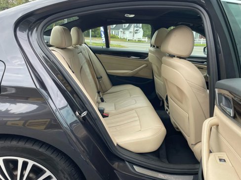Used 2017 BMW 530i image 34