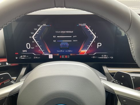 New 2026 BMW 550e xDrive image 14