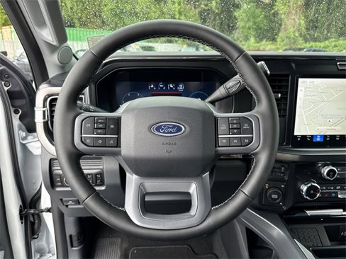 New 2025 Ford F450 Lariat image 34