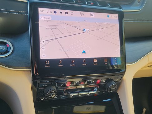 New 2025 Jeep Grand Cherokee L Limited w/ Luxury Tech Group II image 10