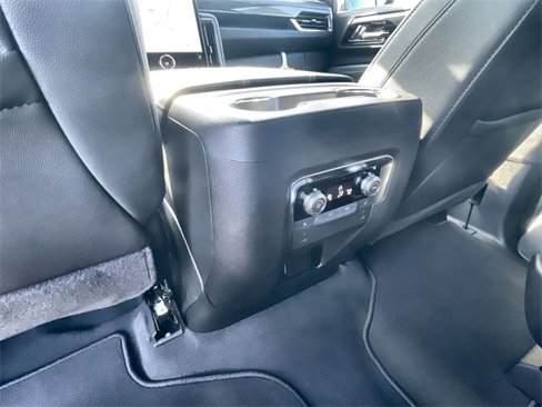 New 2026 GMC Yukon Elevation image 21