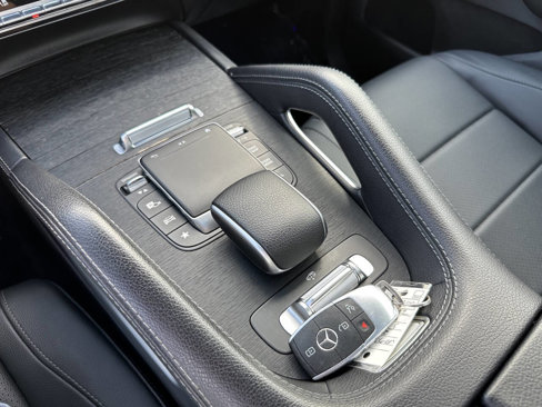 Used 2022 Mercedes-Benz GLS 450 4MATIC image 26