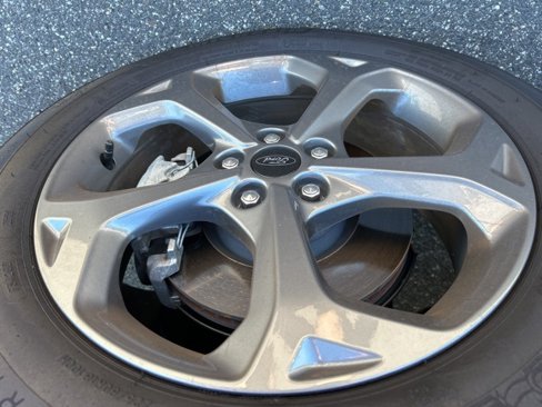 Used 2025 Ford Escape ST-Line w/ Tech Pack #1 image 9
