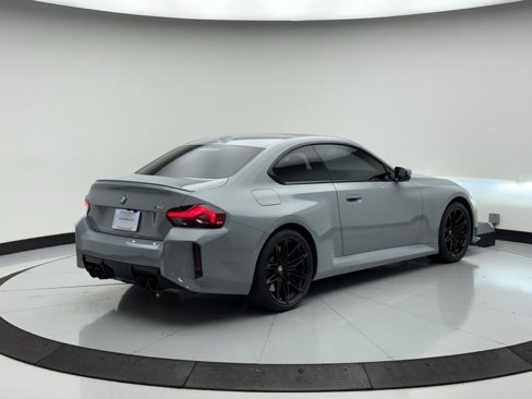 Used 2024 BMW M2 w/ Lighting Package image 5