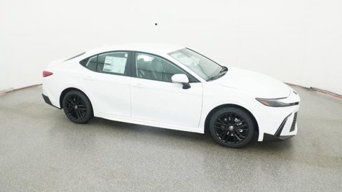 New 2026 Toyota Camry SE image 12