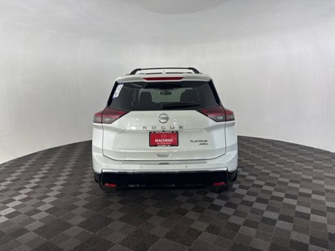 New 2026 Nissan Rogue Platinum image 7