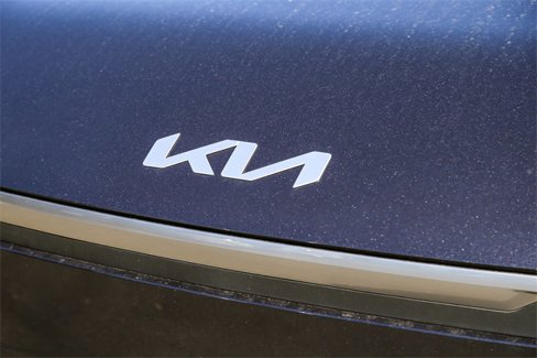 New 2026 Kia EV9 Wind image 14