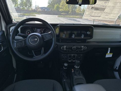 New 2025 Jeep Gladiator Sport image 21