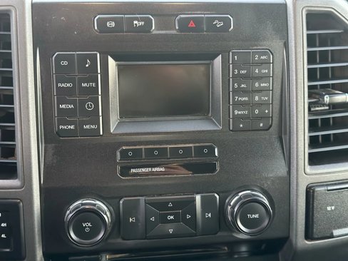 Used 2017 Ford F250 XL w/ Power Equipment Group image 27