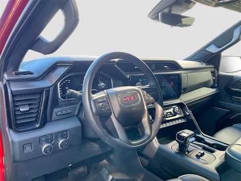 Used 2024 GMC Sierra 1500 AT4X image 9