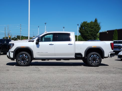 New 2025 GMC Sierra 2500 Denali Ultimate image 4