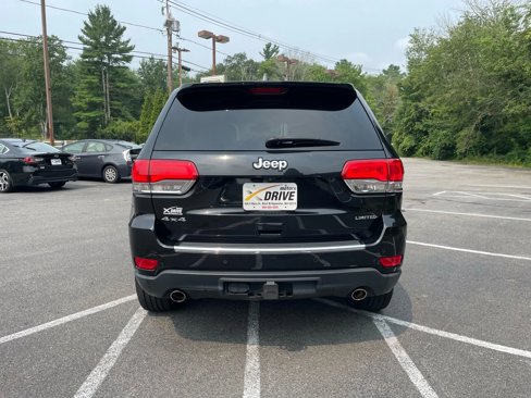 Used 2014 Jeep Grand Cherokee Limited w/ Trailer Tow Group IV image 9
