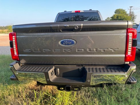 New 2026 Ford F250 Lariat w/ Chrome Package image 8