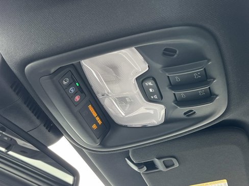 New 2026 GMC Canyon Denali image 29