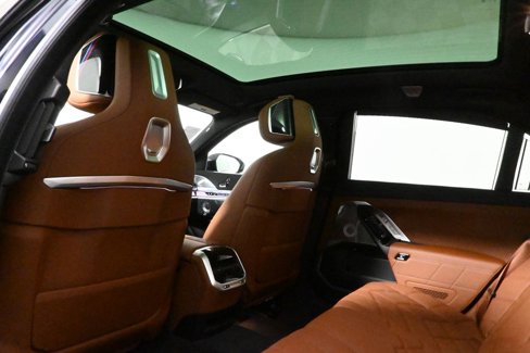 New 2026 BMW i7 xDrive60 image 31