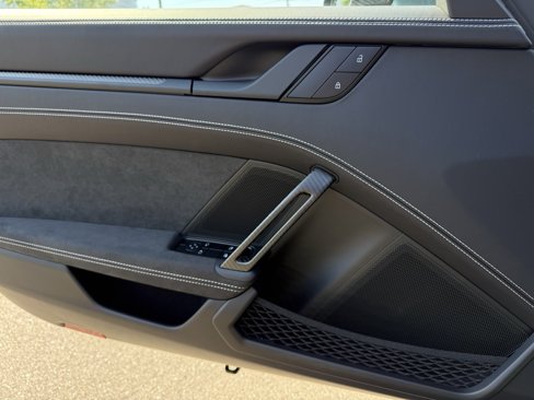 Certified 2025 Porsche 911 GT3 image 30