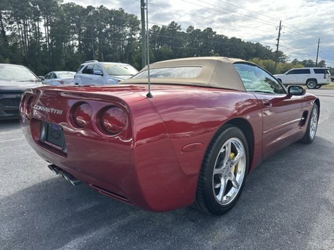 Used 2004 Chevrolet Corvette Convertible w/ Preferred Equipment Group image 8