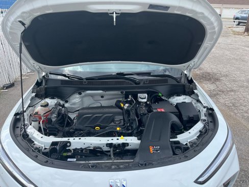 Used 2025 Buick Envista Sport Touring image 31