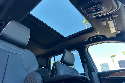 New 2025 Jeep Grand Cherokee L Summit image 15