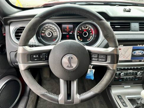 Used 2014 Ford Mustang Shelby GT500 w/ Equipment Group 821A image 33