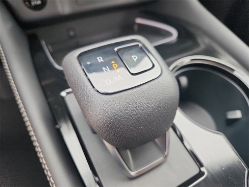 New 2026 Nissan Rogue Platinum image 7