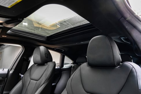 Used 2025 BMW 430i w/ Premium Package image 5