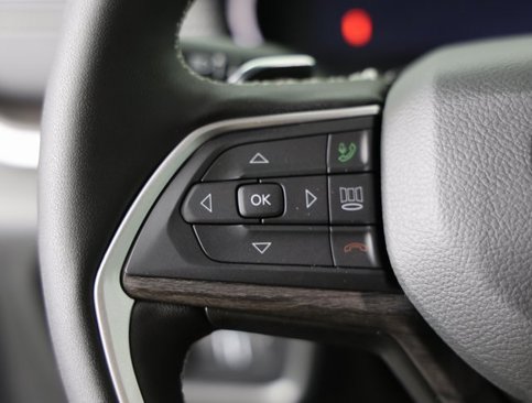 New 2025 Jeep Grand Cherokee L Limited image 16