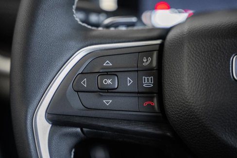 New 2025 Jeep Grand Cherokee L Laredo w/ Luxury Tech Group I image 27