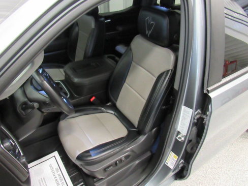 Used 2022 Chevrolet Silverado 1500 RST image 40