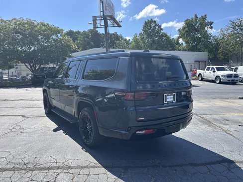 New 2025 Jeep Wagoneer L Series II image 7