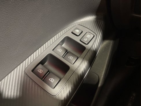 New 2025 Mitsubishi Eclipse Cross SEL image 17