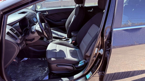 Used 2014 Kia Forte EX image 9