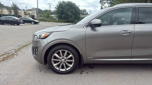 Used 2016 Kia Sorento SX w/ SXL Technology Package image 4