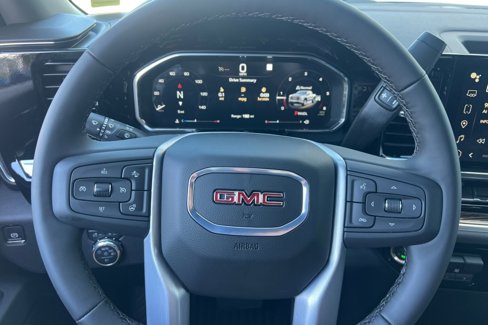 New 2026 GMC Sierra 1500 Elevation image 18
