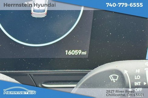 Certified 2024 Hyundai Kona Limited image 7