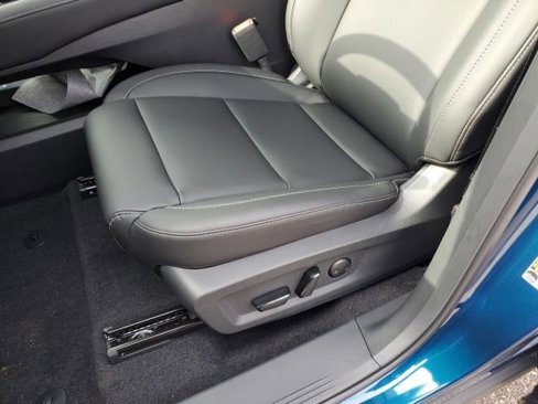 New 2025 Nissan Murano SL image 13