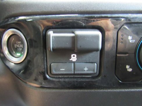 Used 2025 Chevrolet Silverado 1500 LT image 44